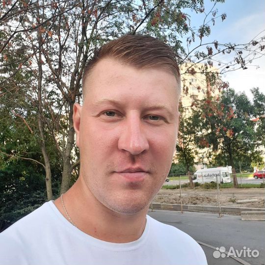 Сборщик мебели