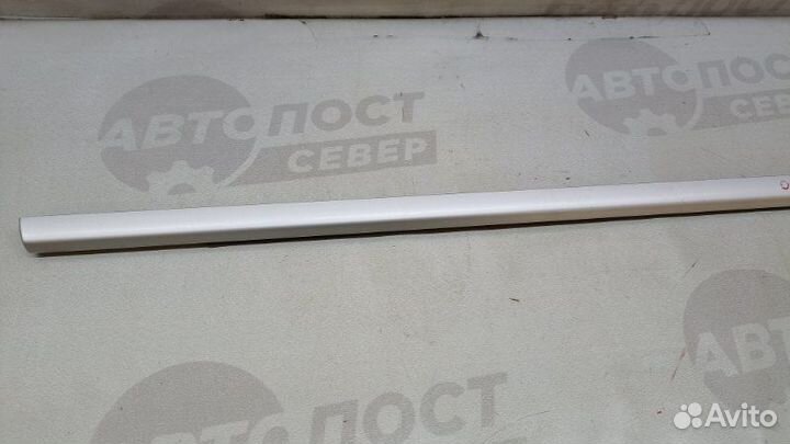 Накладка на порог (наружная) задняя левая Porsche