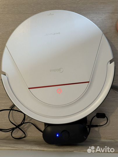 Робот пылесос midea