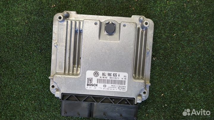 Блок управления efi Volkswagen Passat variant BZB