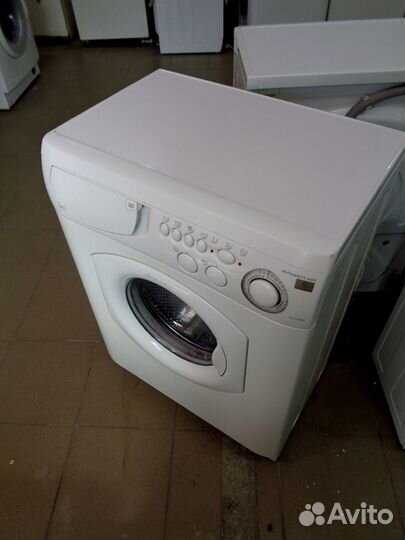 Стиральная машина Ariston