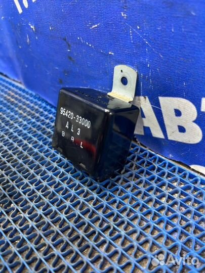 Реле поворотов Hyundai Accent седан G4EB 2006