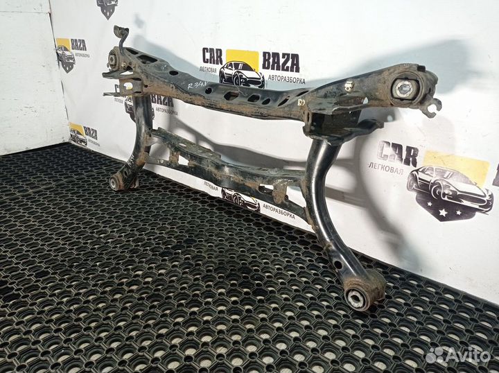 Подрамник задний