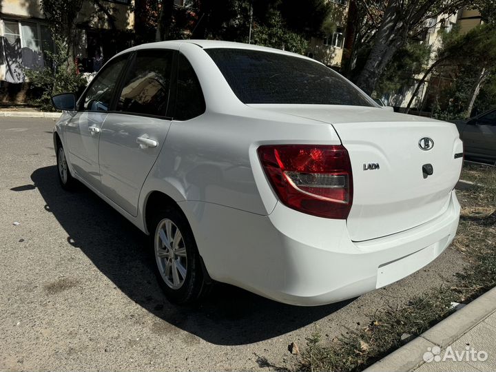 LADA Granta 1.6 МТ, 2018, 120 000 км