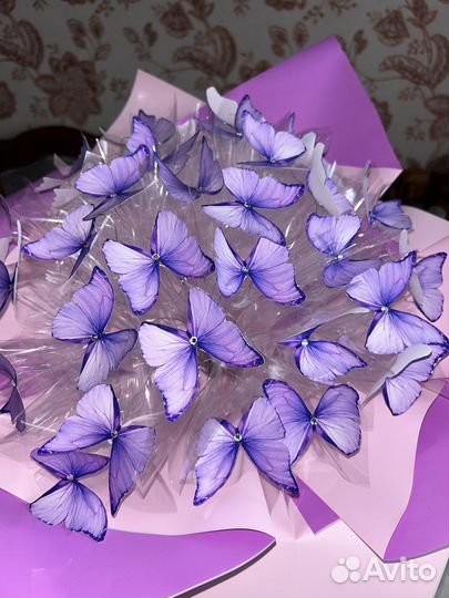 Светящиеся букеты из бабочек