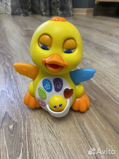 Уточка игрушка