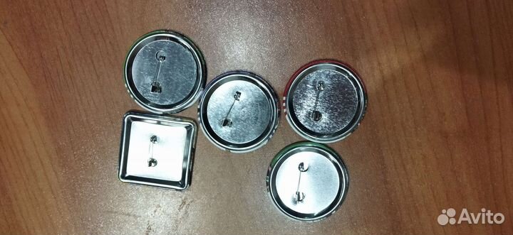 Значки геншин(5 штук)