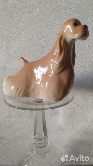 Статуэтка фарфоровая лфз Собака