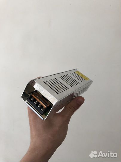 Блок питания 12v для светодиодной ленты