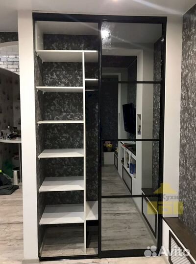 Шкаф в детскую