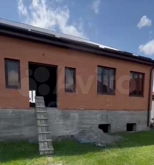 Дом 12 м² на участке 10 сот.