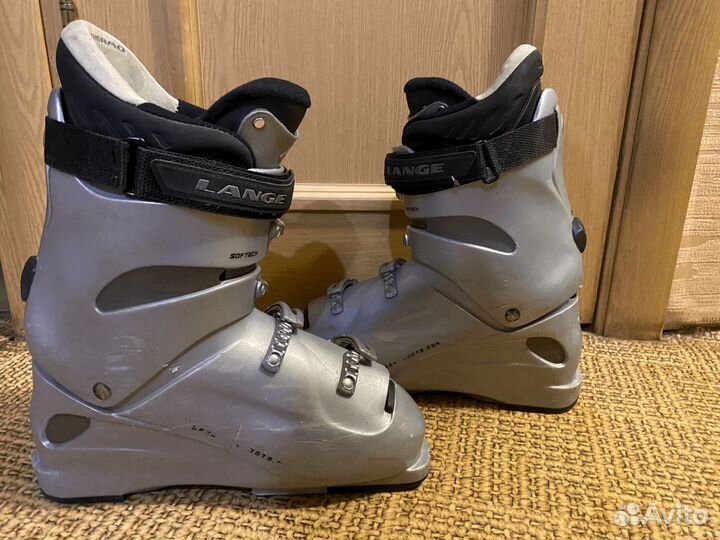 Горнолыжные ботинки Lange; Dalbello