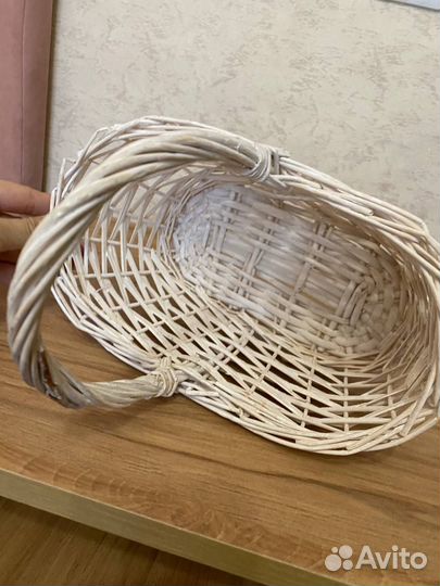 Корзинка декоративная