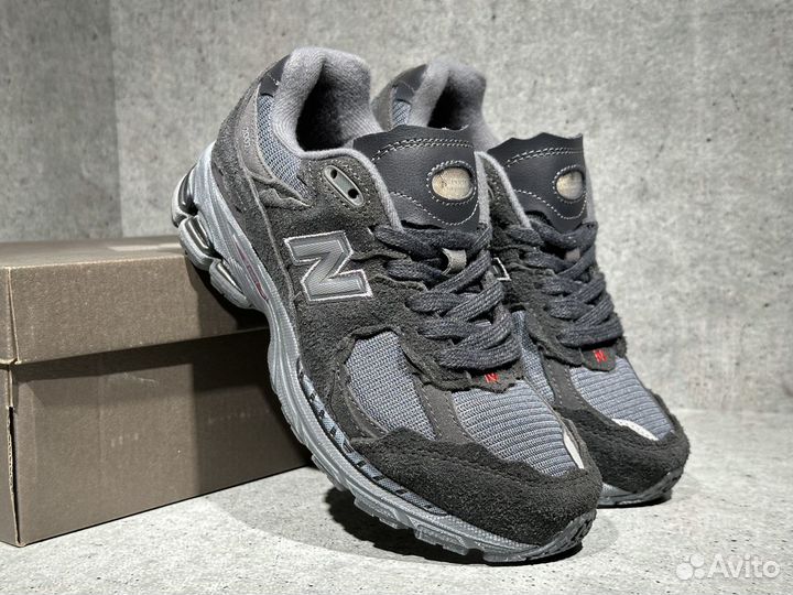 Кроссовки New Balance NB 2002R Phantom Black