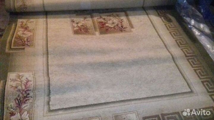 Ковёр на пол 5-2 м