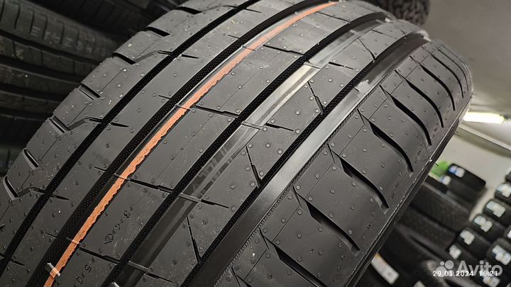 Nokian Tyres Hakka Black 2 SUV 275/45 R21 110Y