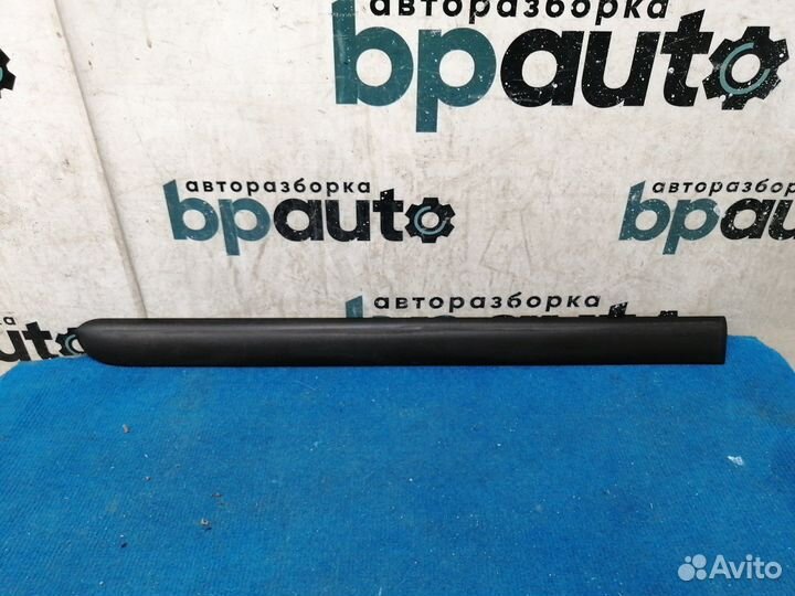 Молдинг задней правой двери 96849094XT Peugeot