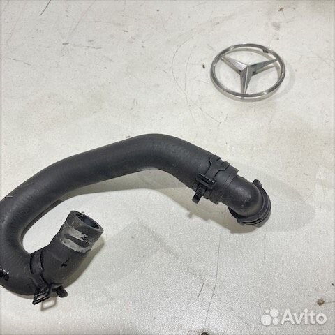 Патрубок охлаждения Мерседес OM 642 w212 w207