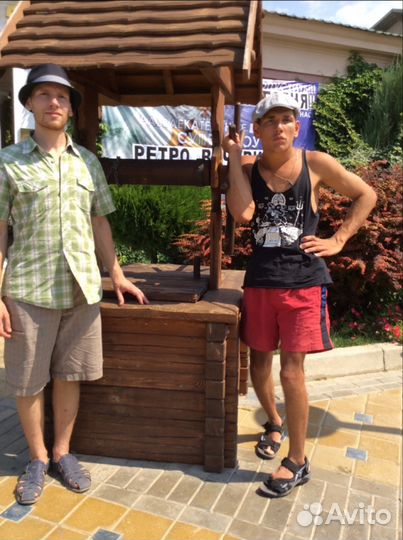 Контрабасист Олег Чернявский