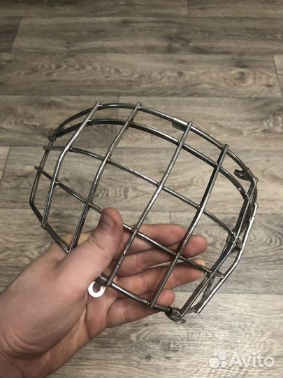 Решетка на вратарский шлем