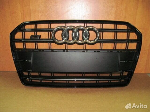 Решетка радиатора Audi S6