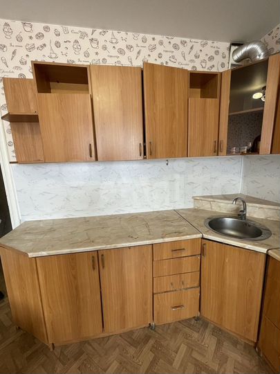 3-к. квартира, 90 м², 4/10 эт.