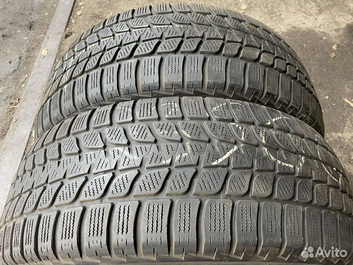 Bridgestone Blizzak LM-25 4x4 235/60 R17