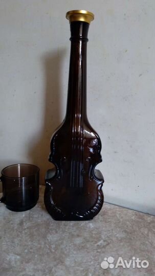 Изящные две бутыли для домашнего вина на 750мл