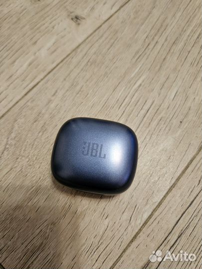 Беспроводные наушники jbl live pro