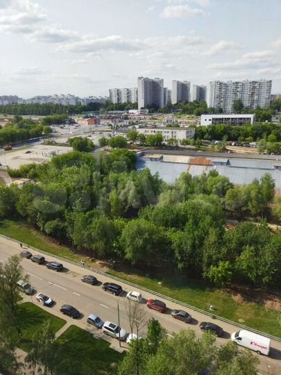 Комната 45,3 м² в 3-к., 13/17 эт.