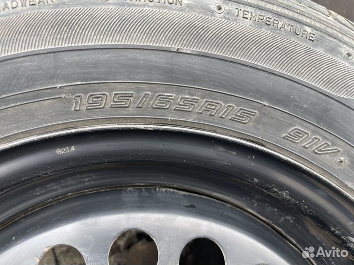 Колеса летние 195/65/15 Dunlop sp sport