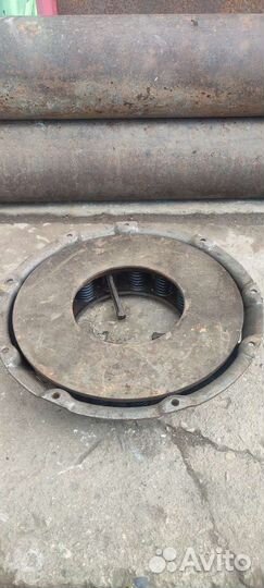 Диск нажимной корзина газ 53