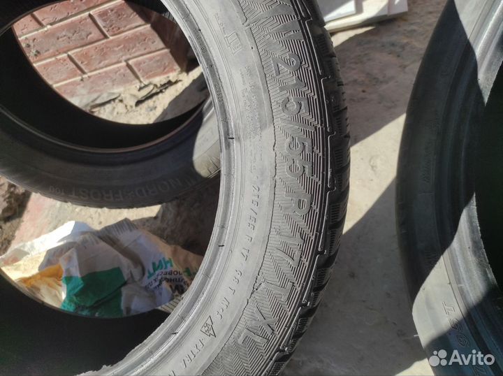 Gislaved NordFrost 100 215/55 R17