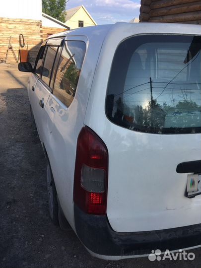 Toyota Probox 1.5 AT, 2003, 318 000 км