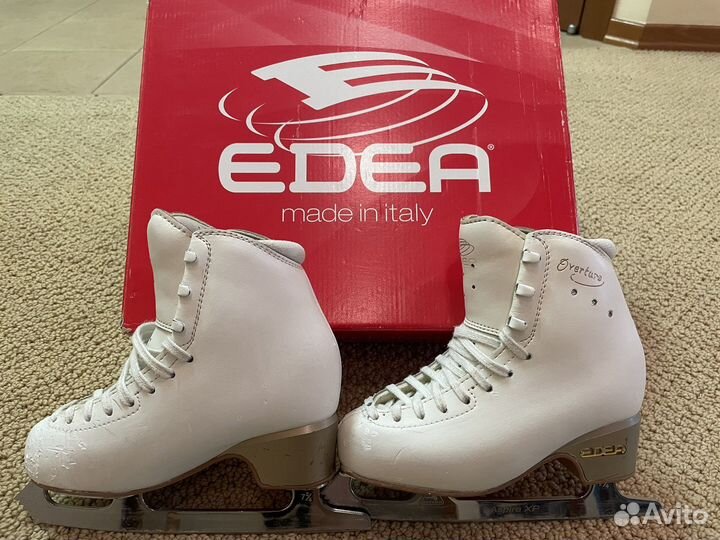 Фигурные коньки edea
