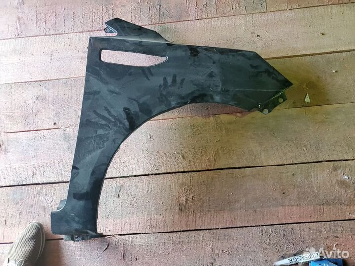 Крыло переднее правое Kia Rio 3