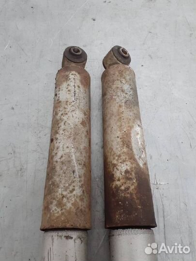 Амортизатор задний Jeep Grand Cherokee WK 2006