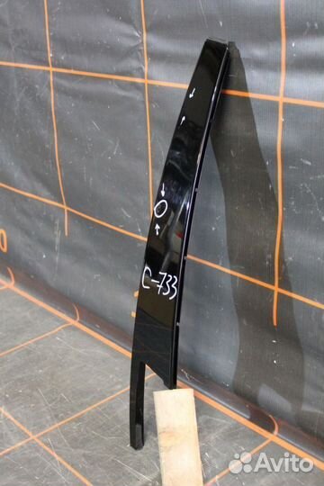 Накладка двери задней правой - BMW 5 F10