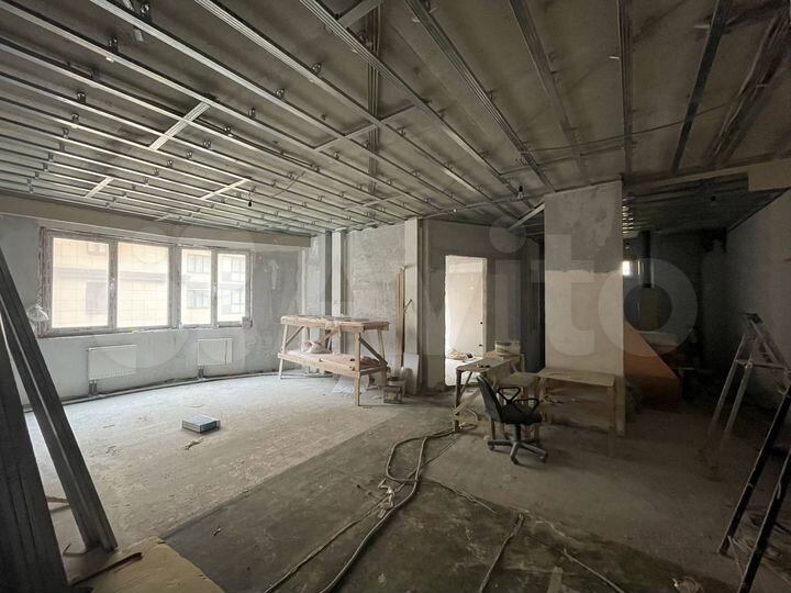 3-к. квартира, 108 м², 3/8 эт.