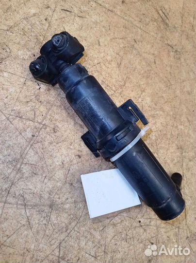 Форсунка омывателя фары KIA Sorento XM