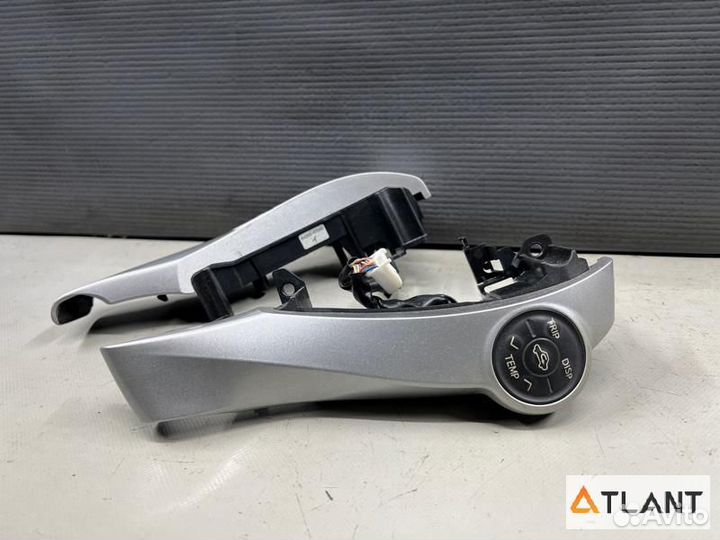 Кнопки на руль toyota prius