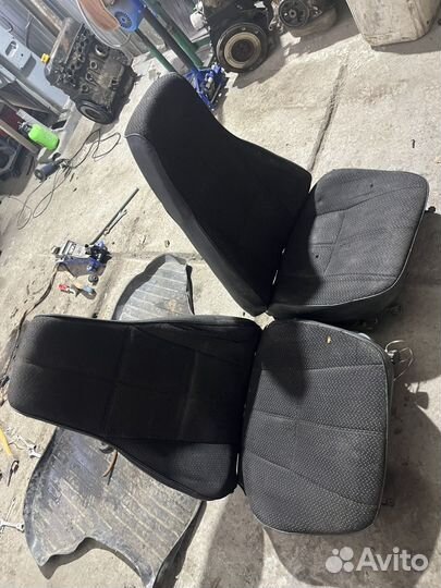 Передняя сиденья ваз 2107