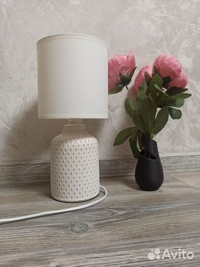 Лампа настольная с абажуром бу