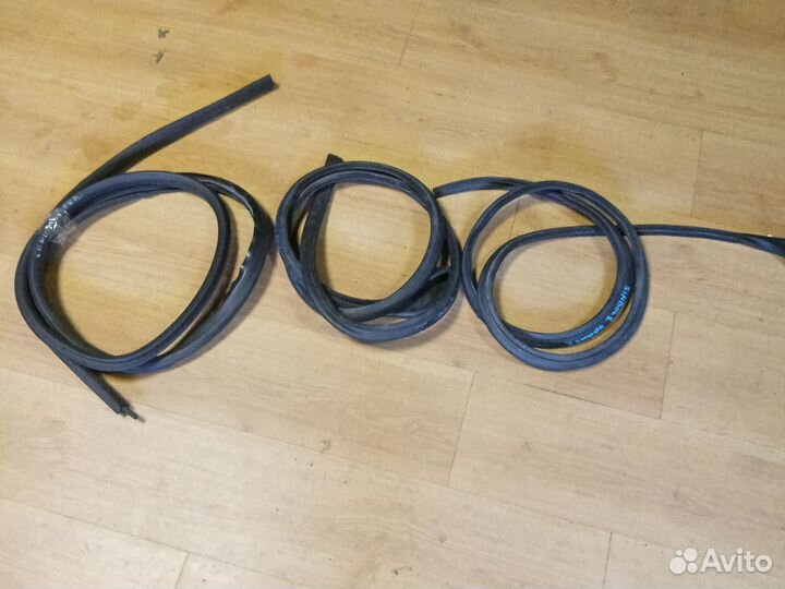 Уплотнители Рено симбол 2