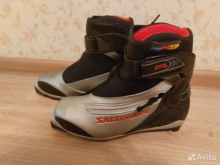 Лыжные ботинки salomon sns