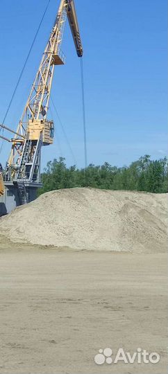 Песок, щебень, самосвал земля