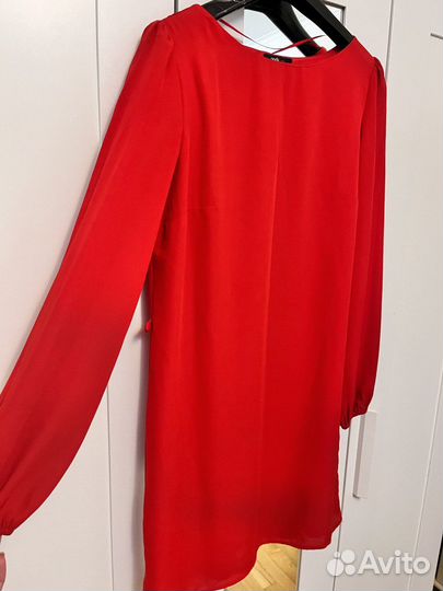 Вечернее красное платье