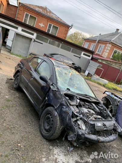 Разбор peugeot 206