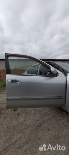 Дверь Nissan Maxima A33