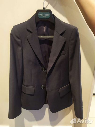 Школьный костюм для мальчика 122 серый